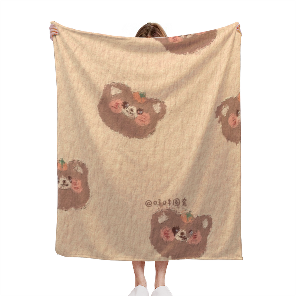 Tiny Brown Bear Pattern Lightweight Flannel Throw