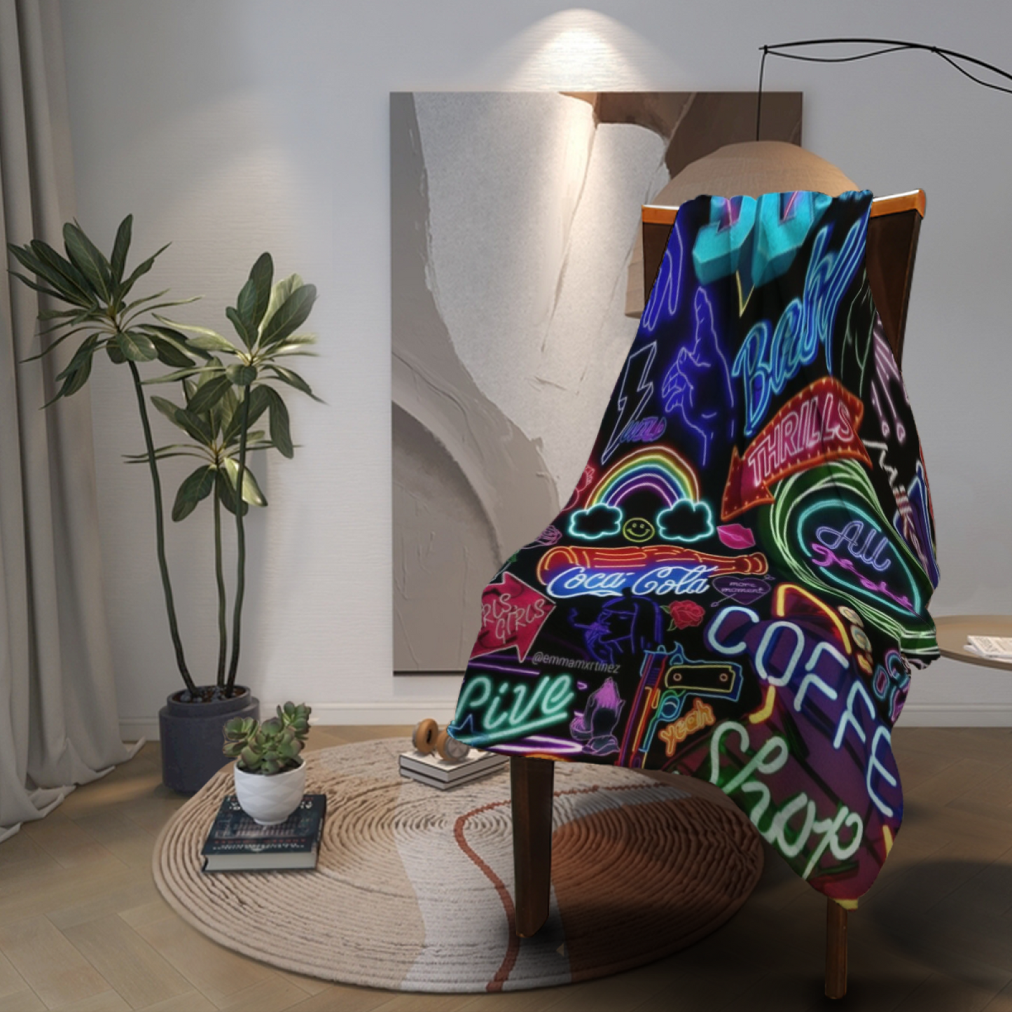 Stylish Modern Throw Blanket ¨C Artistic Decorative Graphic Design