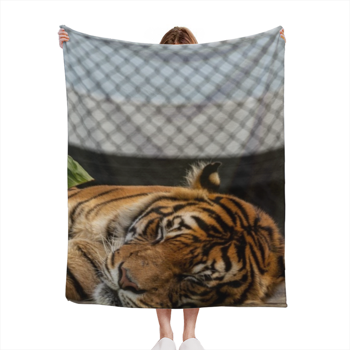 Orchid Horizon Soft Neutral Modern Lightweight Flannel Throw