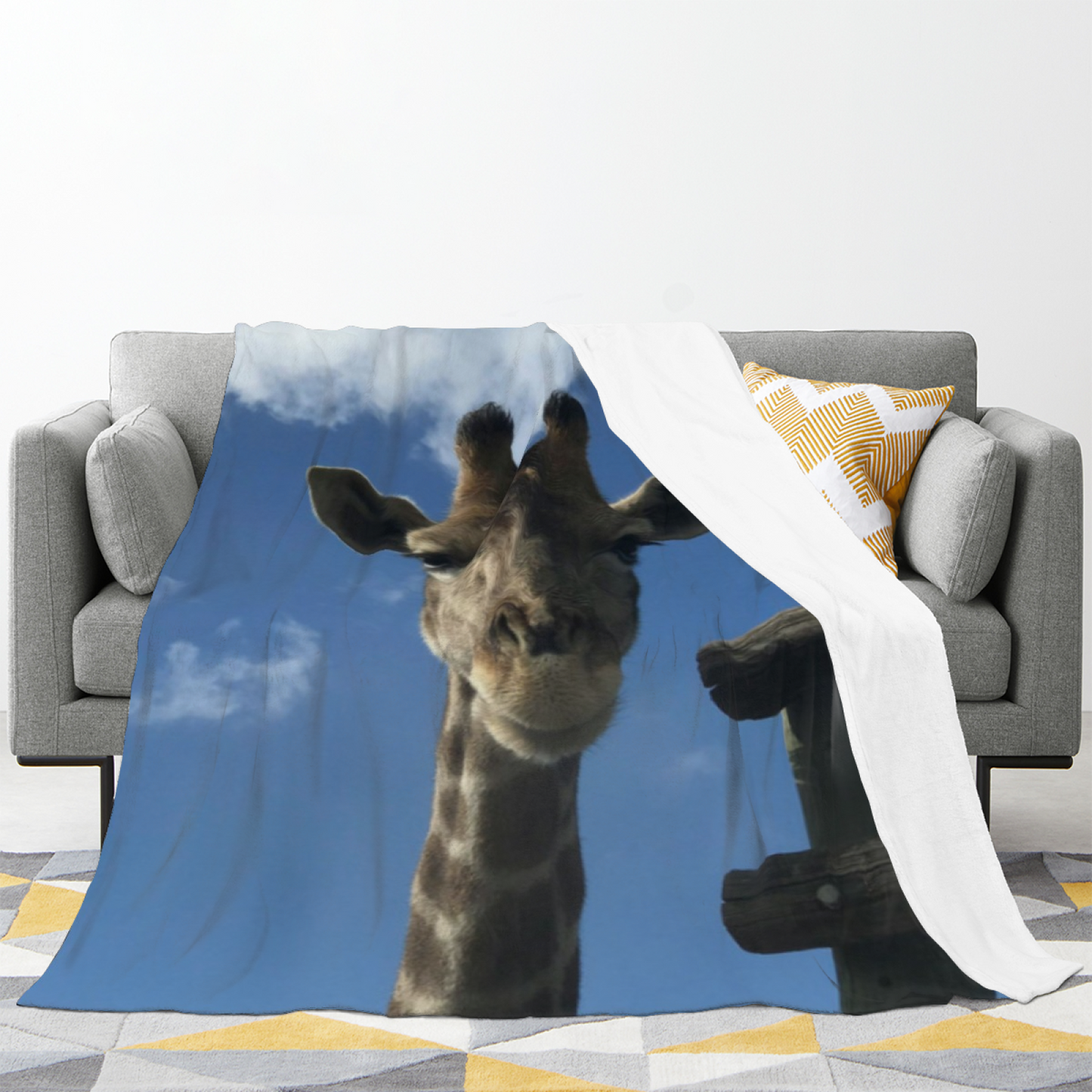 Contemporary Artistic Throw Blanket ¨C Modern Graphic Printed Cozy Blanket