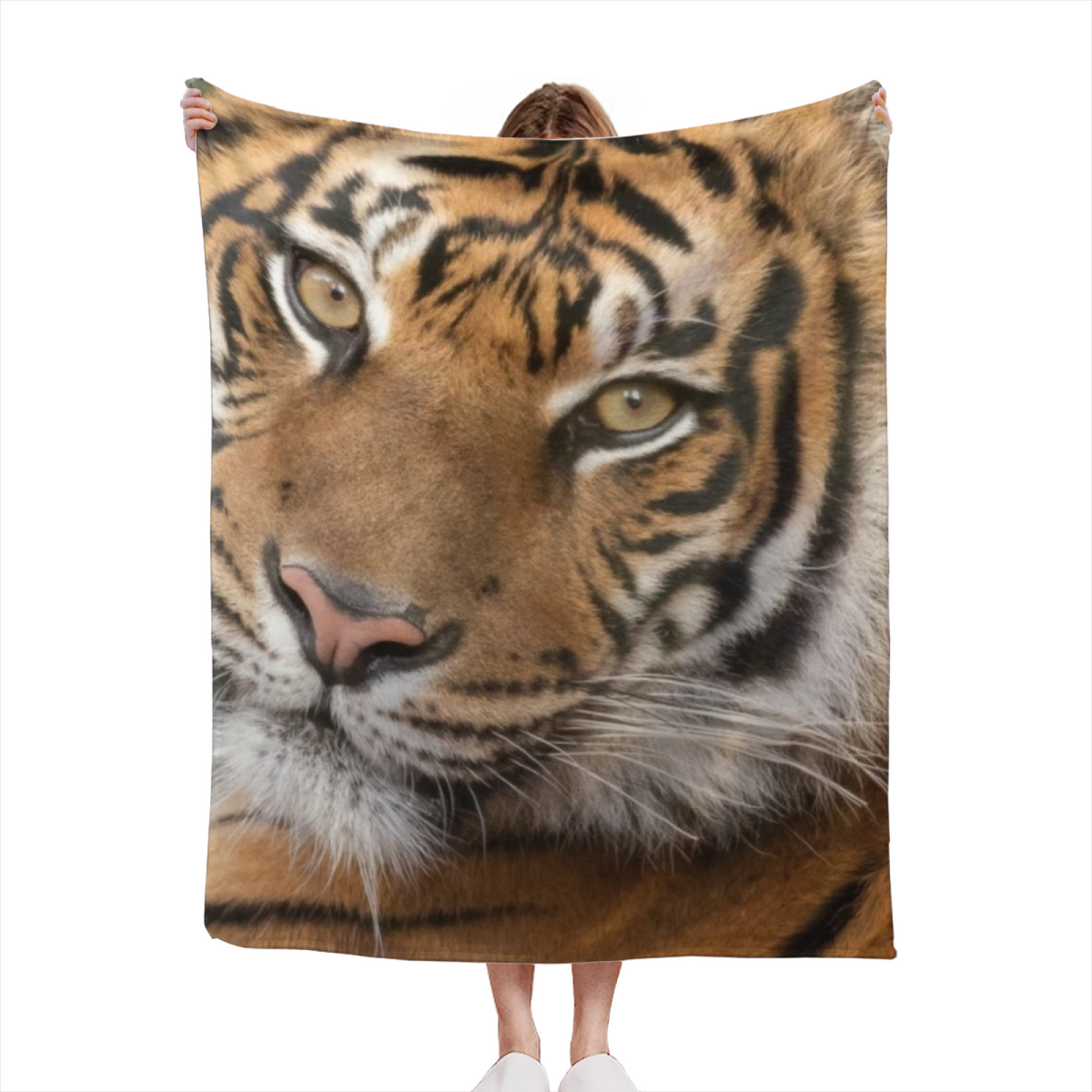 Artistic Soft Neutral Amber Haven Lightweight Flannel Throw